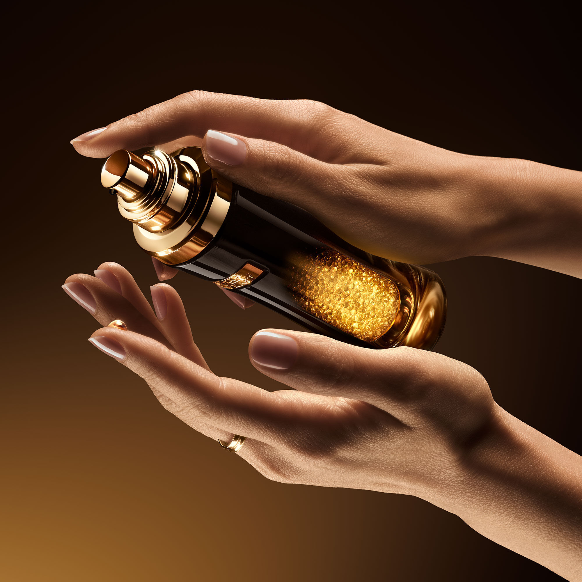 アプソリュ レクストレ ル コンセントレート レフィル